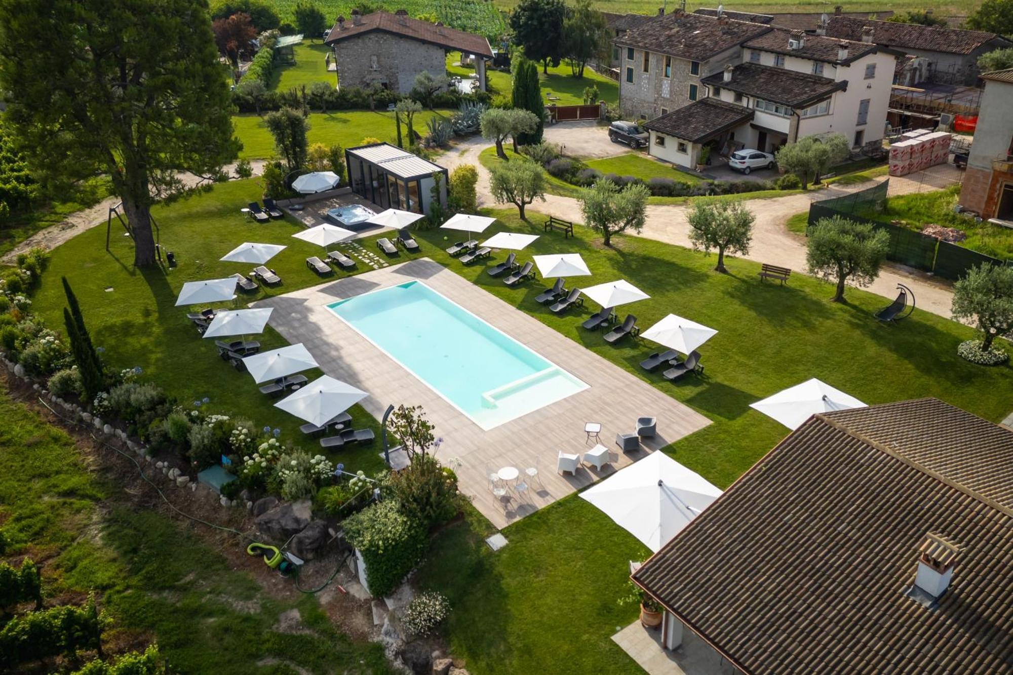 Agriturismo Colle Dei Pivi Ponti sul Mincio Exterior photo